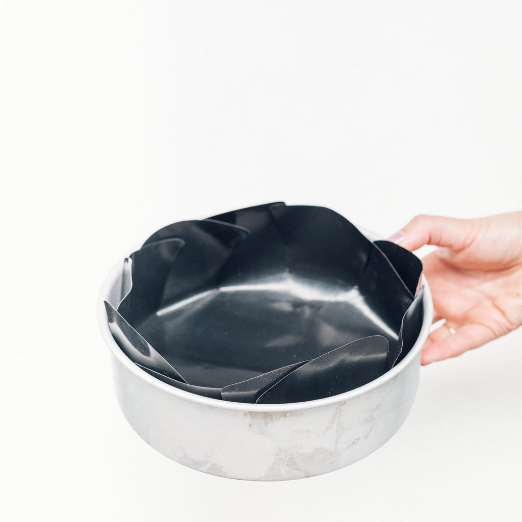 6 x REUSABLE ROUND CAKE TIN LINER ($8.85)